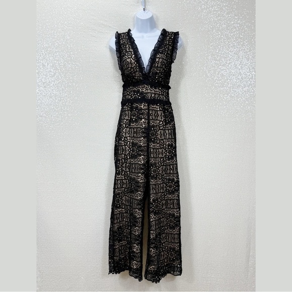 Guess Los Angeles Black Lace Wide-Leg Jumpsuit Size 10 – Floral overlays - Picture 2 of 16